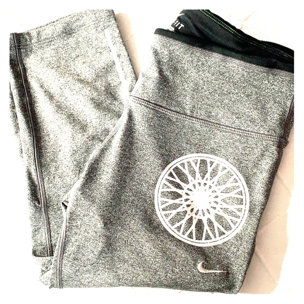 Nike SoulCycle Leggings Size Small